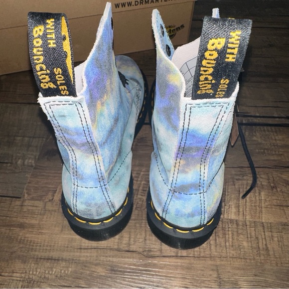 DR MARTENS Leather Boots - Picture 11 of 12